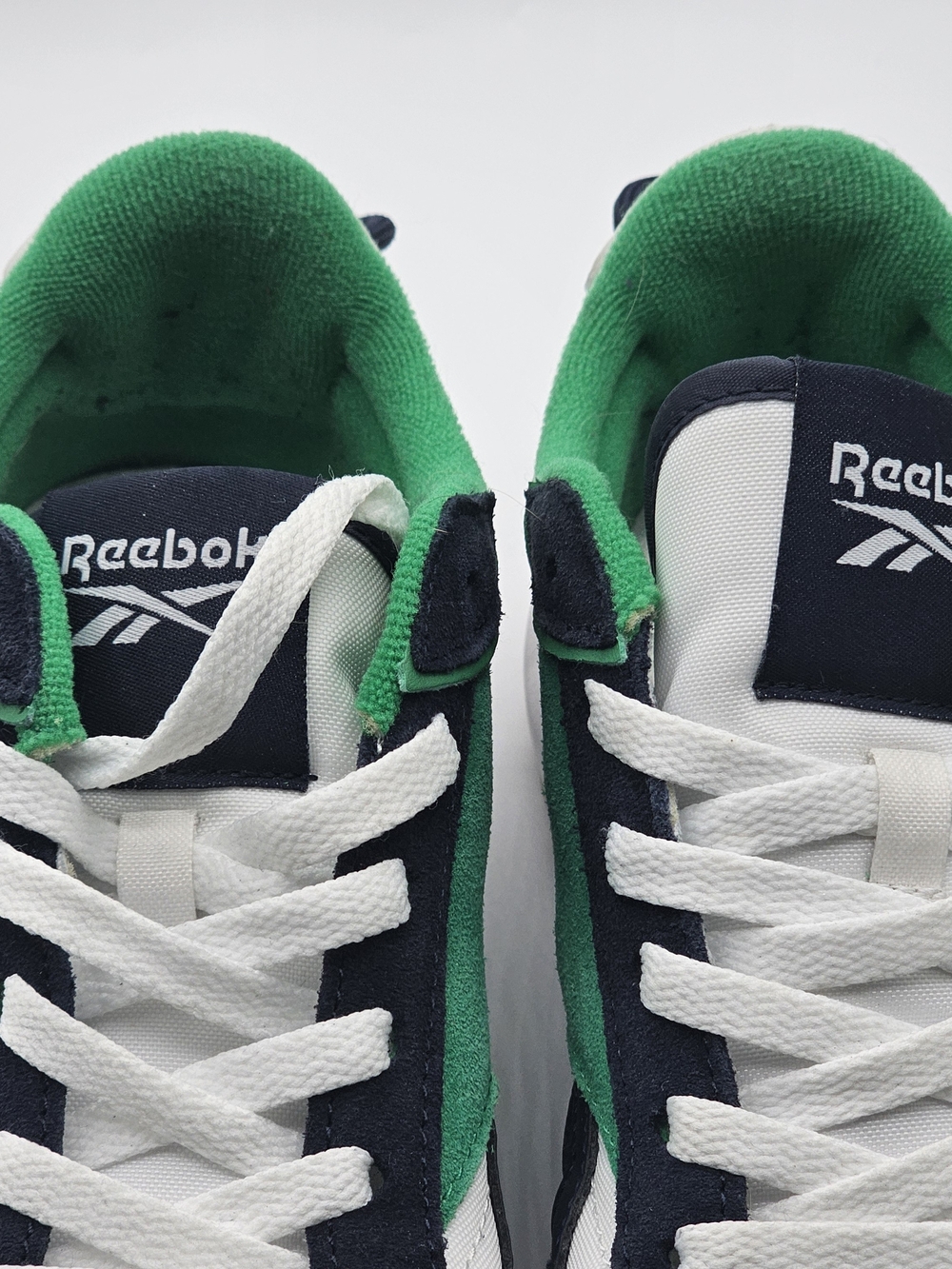 Reebok Fort Racer Classic Mens 8.5 Sneakers White Green Navy Ortholite Comfort - Picture 3 of 10